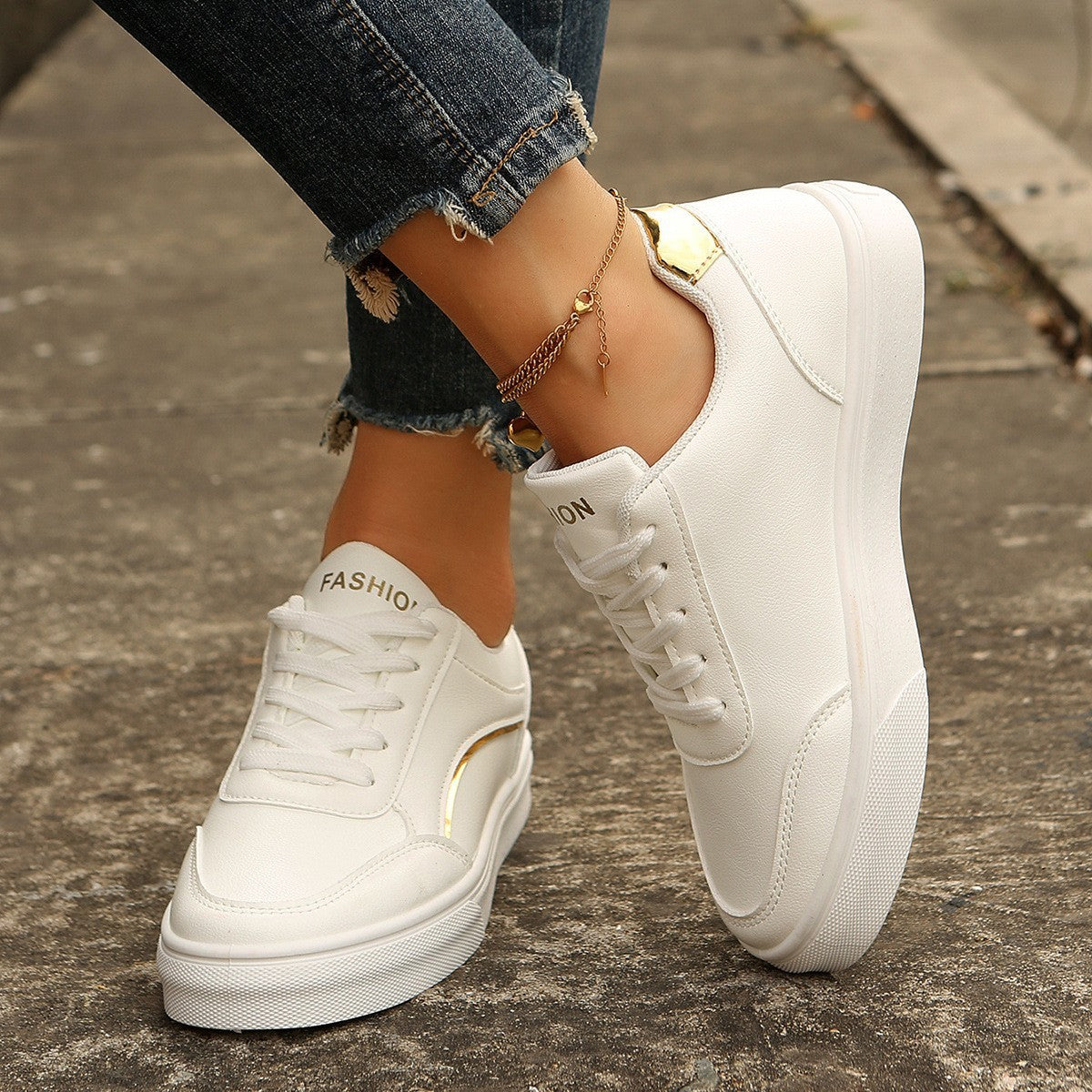 Lace-up White Flats Shoes